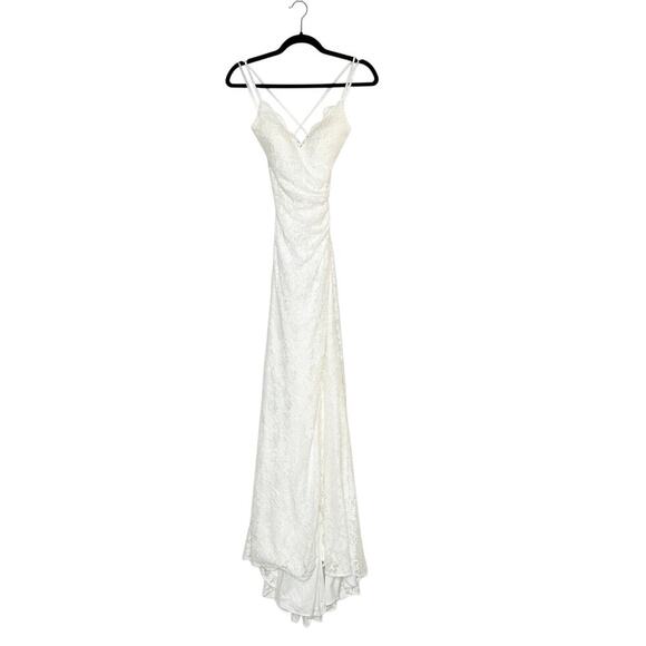 NEW La Femme Rhinestone Gown 29939 Bride Wedding Women's Ivory Size 6 - Picture 2 of 6